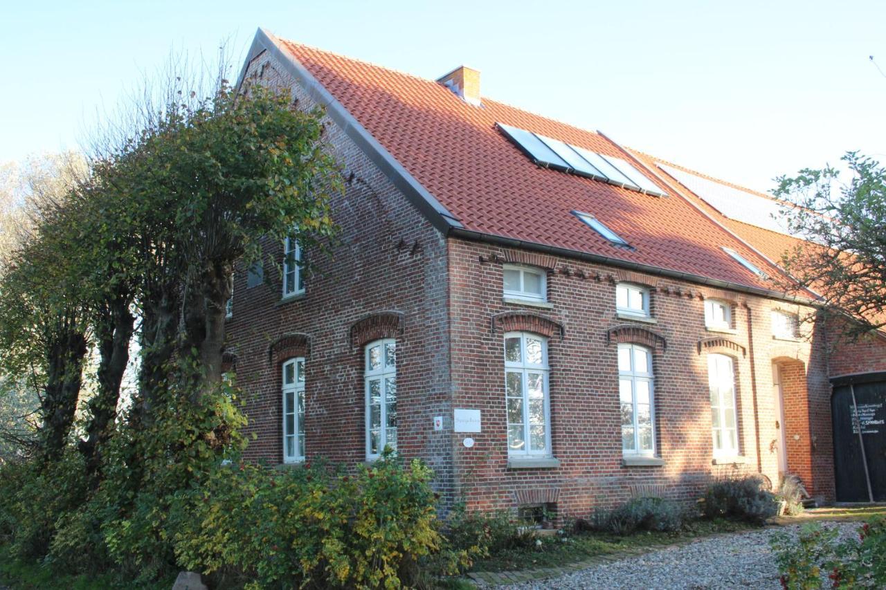 Ferienhof Spiegelhaus Krummhoern Exterior photo